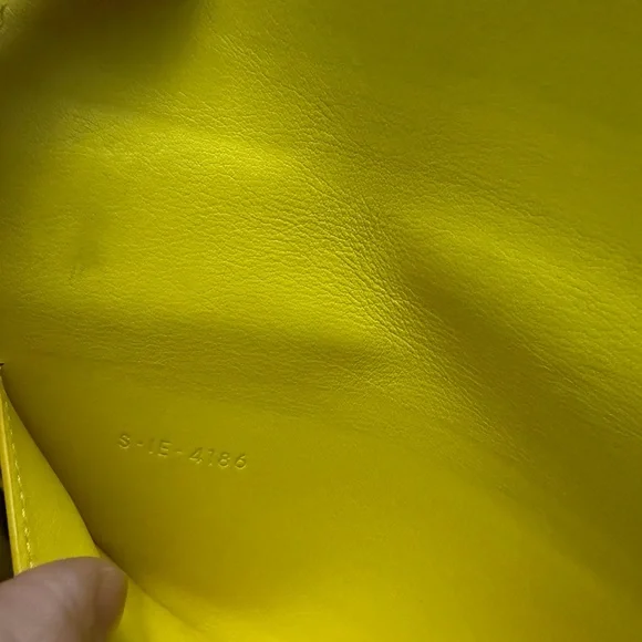 Celine large flap multifunction wallet in grained leather - Picture 11 of 11